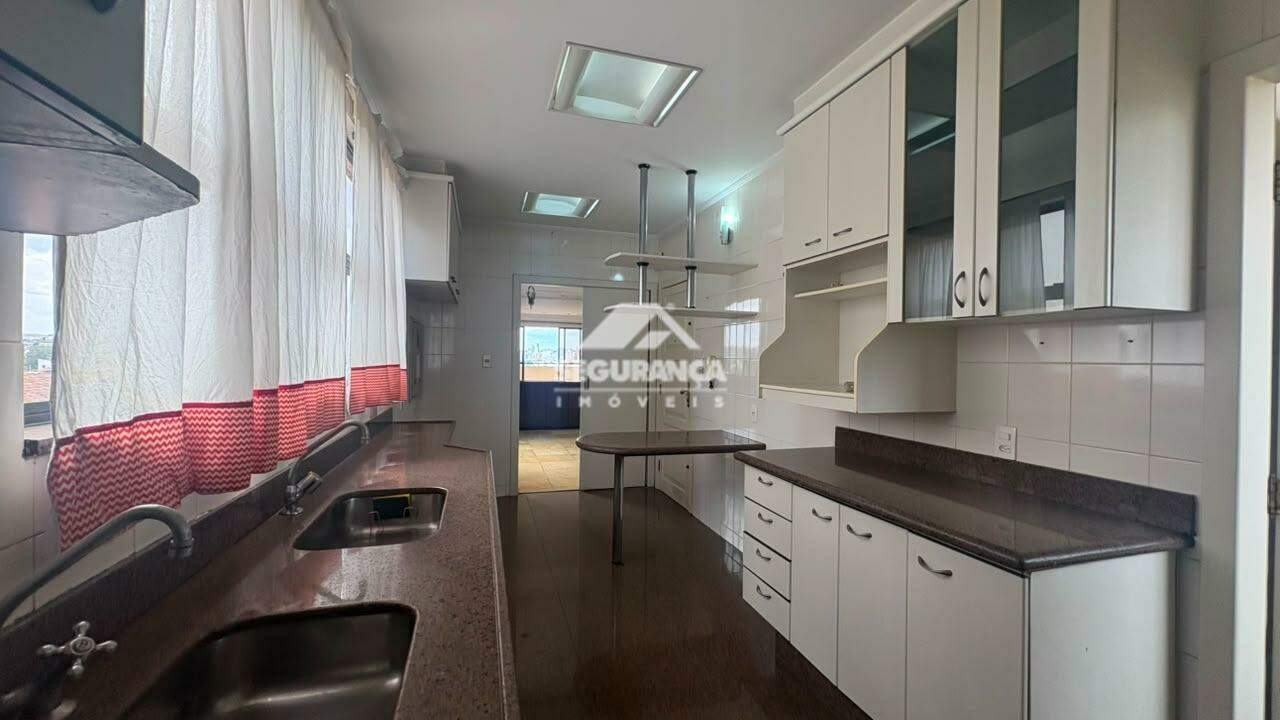Apartamento à venda no VILA BRETAS: 