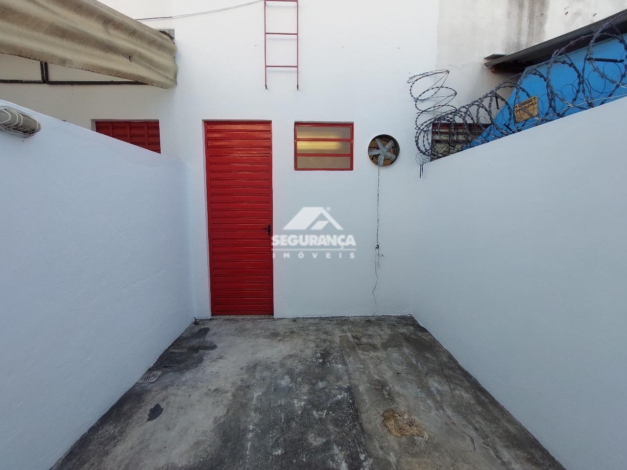 Loja para aluguel no Centro: ÁREA EXTERNA 