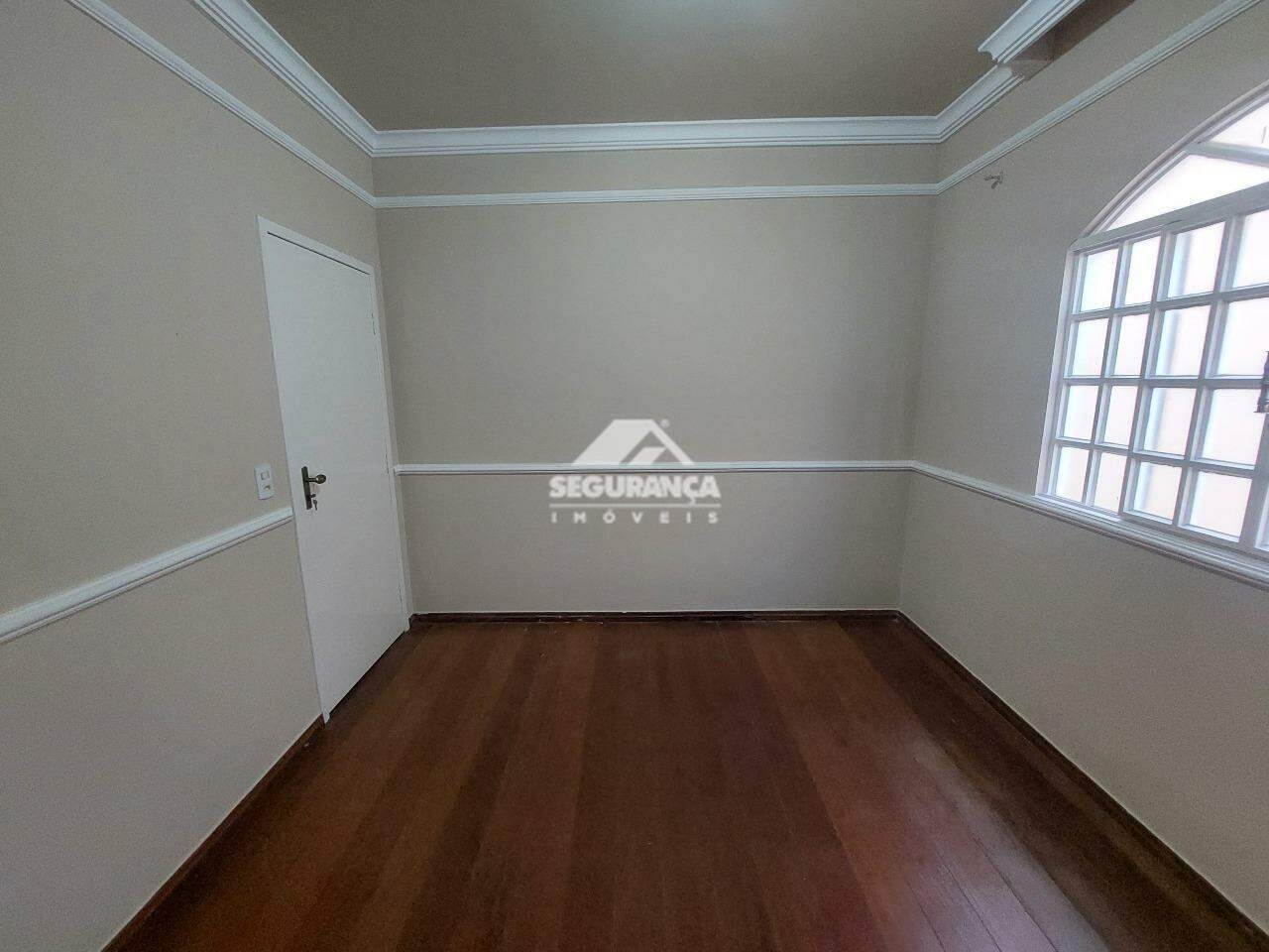 Casa para aluguel no JK II: QUARTO 01