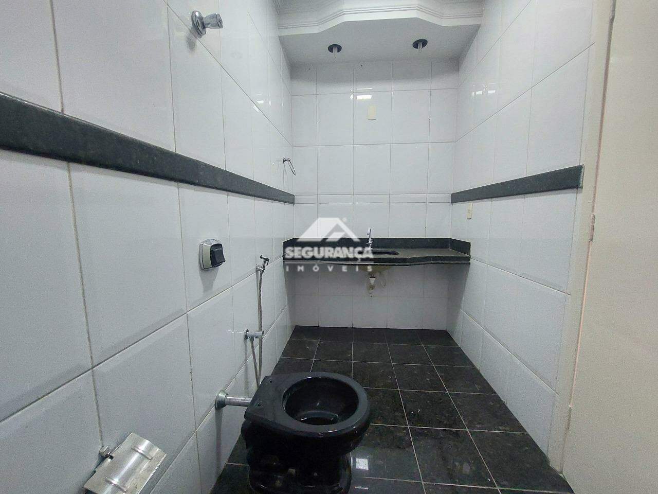 Casa para aluguel no JK II: BANHEIRO SUÍTE