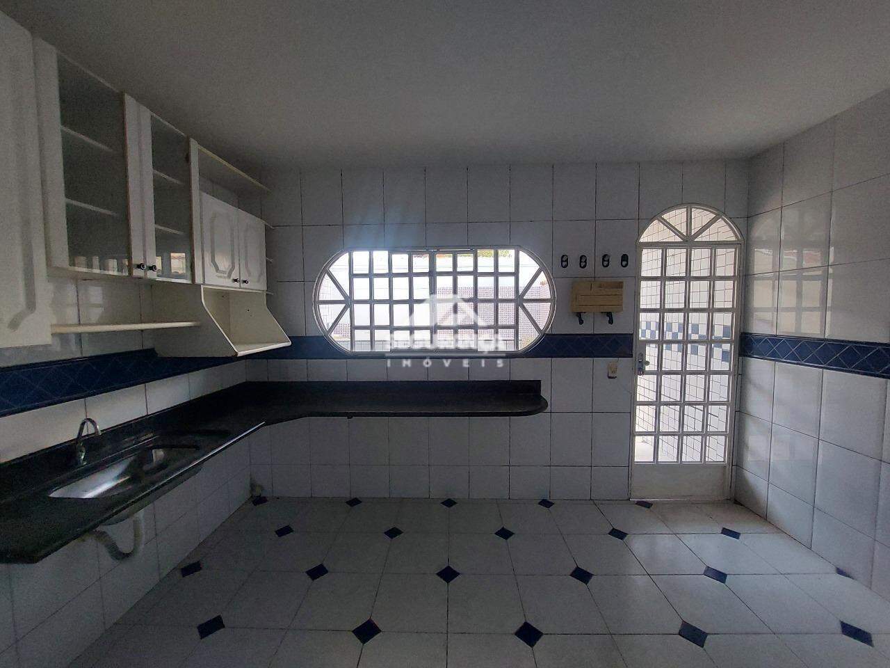 Casa para aluguel no JK II: COZINHA