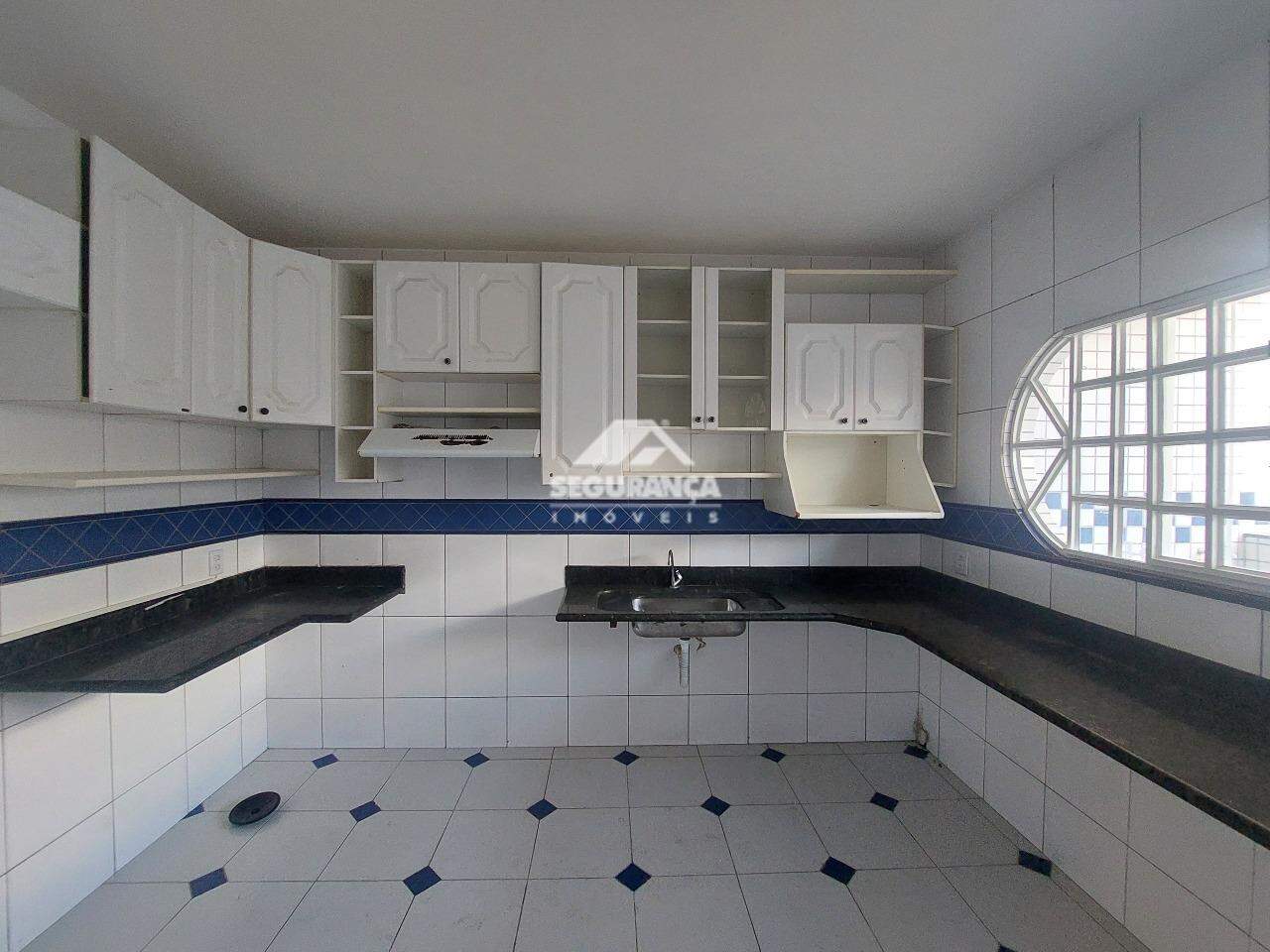 Casa para aluguel no JK II: COZINHA