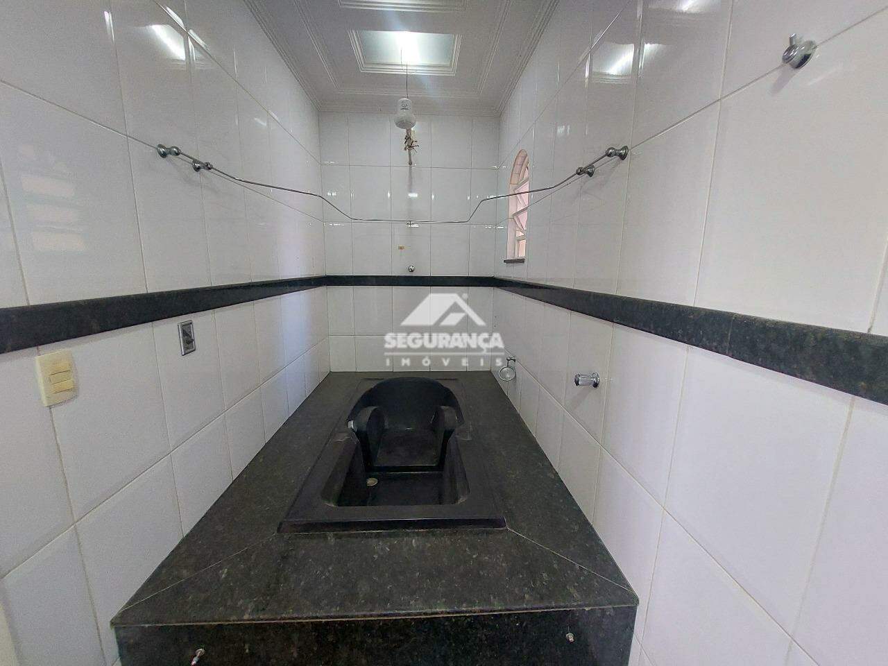 Casa para aluguel no JK II: BANHEIRO SUÍTE