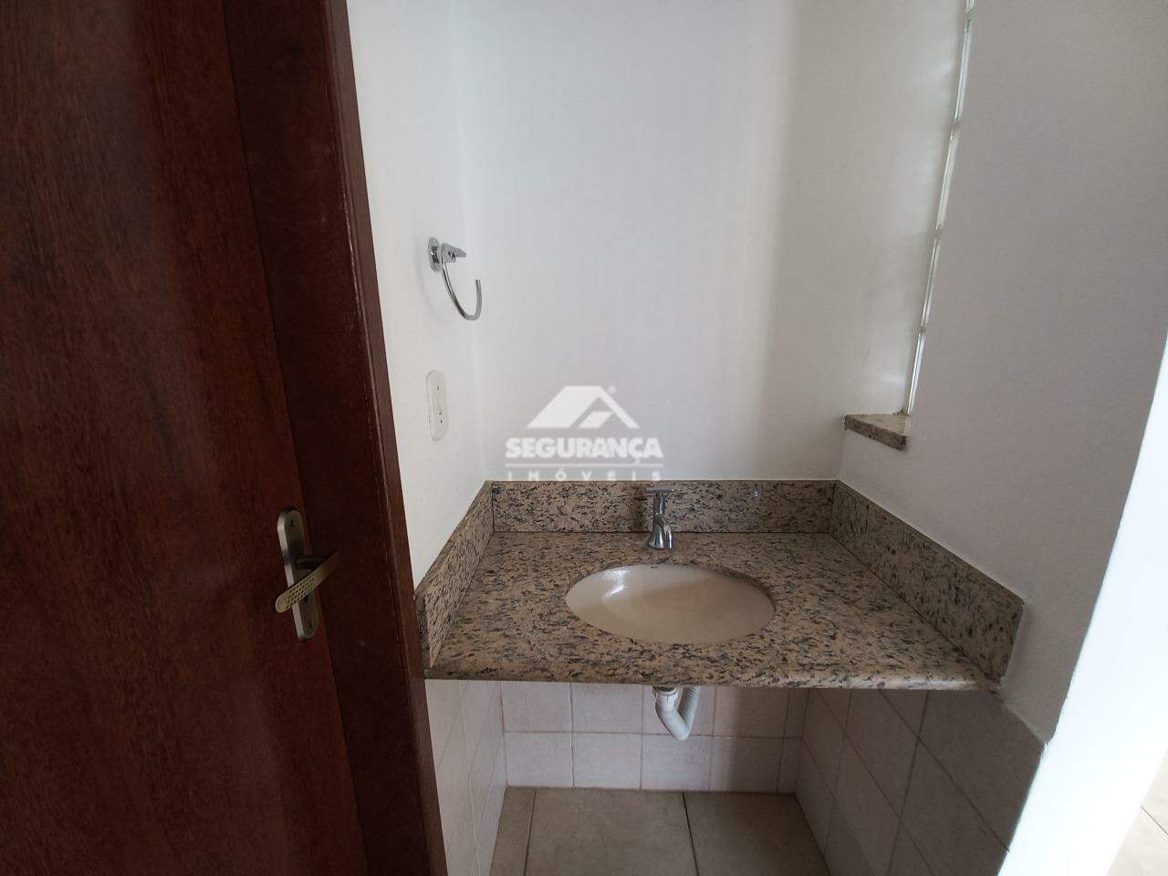 Casa para aluguel no SANTO AGOSTINHO: LAVABO