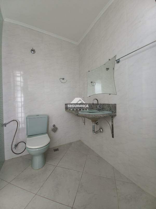 Casa para aluguel no SANTO AGOSTINHO: BANHEIRO SUÍTE