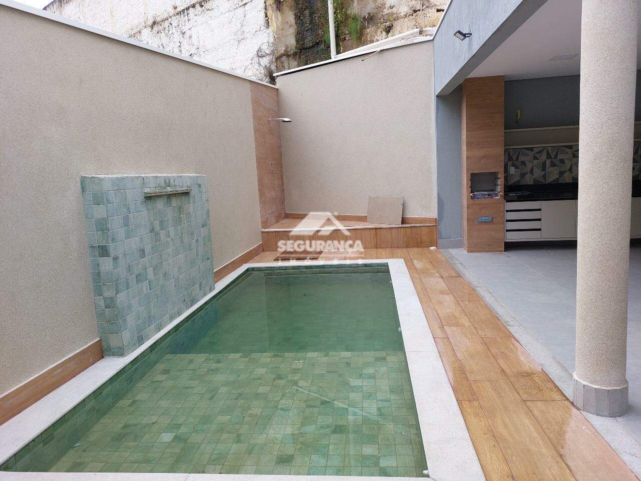Casa para aluguel no Esplanada: PISCINA