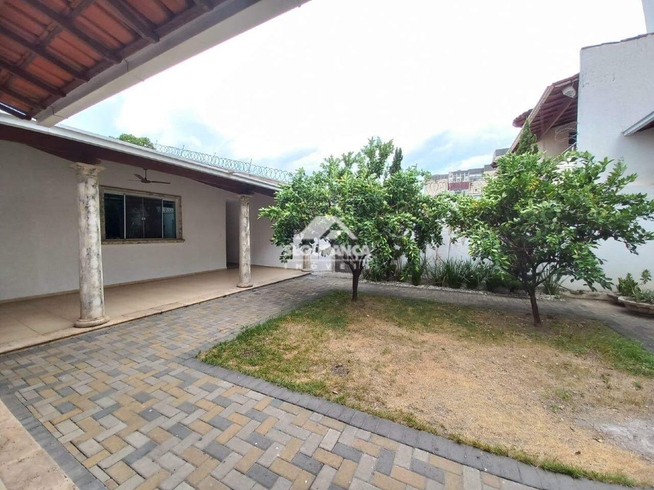 Casa à venda no Esplanada: QUINTAL