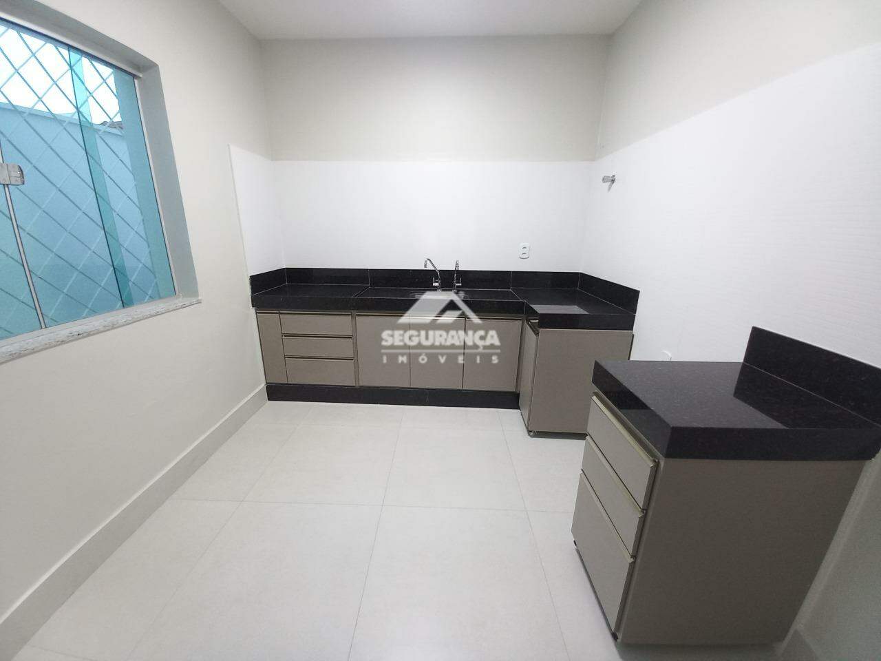 Casa para aluguel no Ilha dos Araújos: COZINHA
