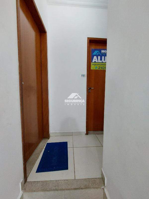 Apartamento para aluguel no Centro: ACESSO AO APTO