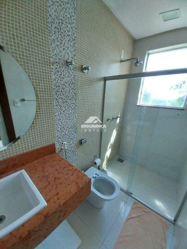 Casa para aluguel no CHACARAS BRAUNAS: BANHEIRO SUÍTE (2)