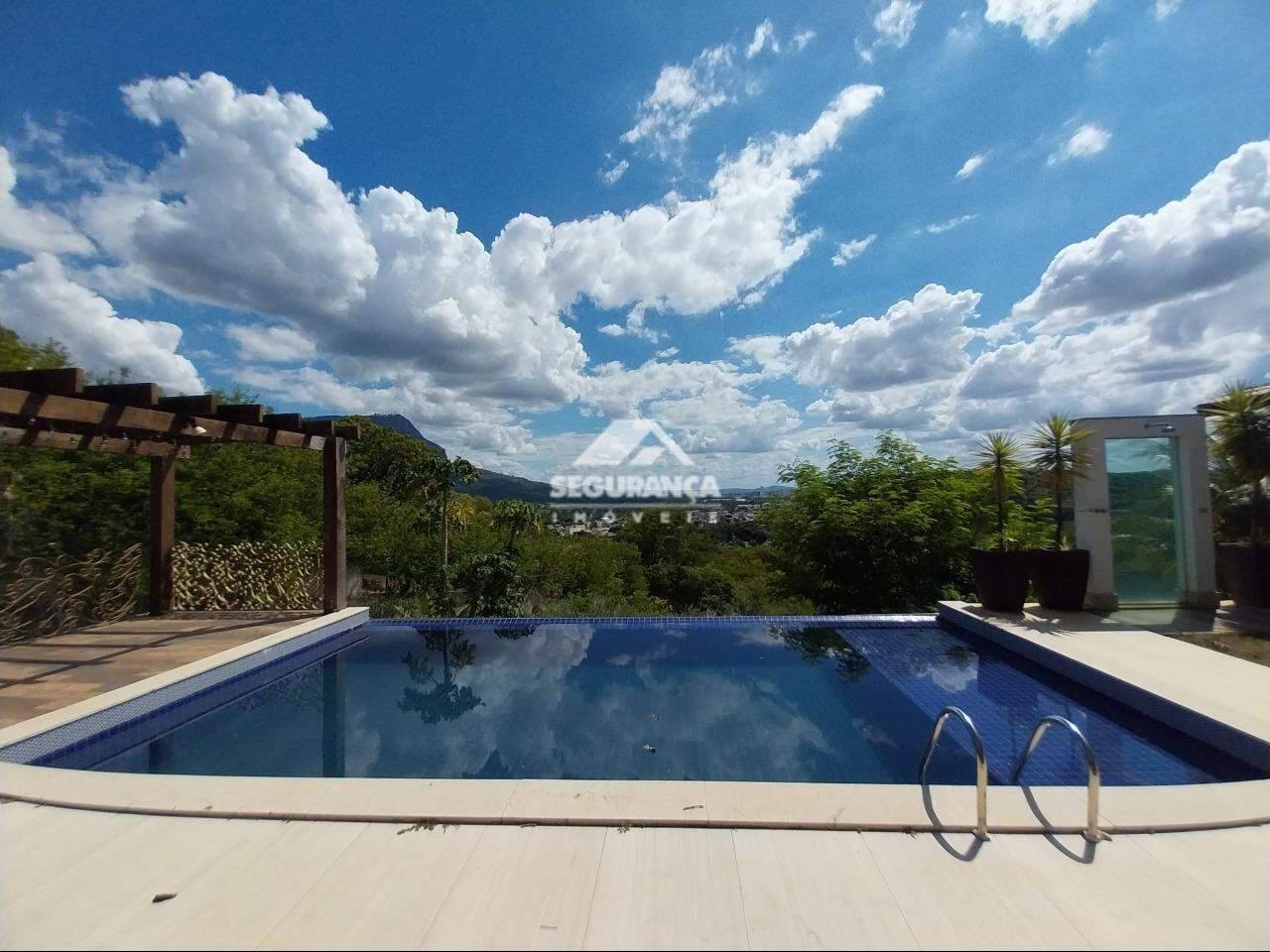 Casa para aluguel no CHACARAS BRAUNAS: PISCINA