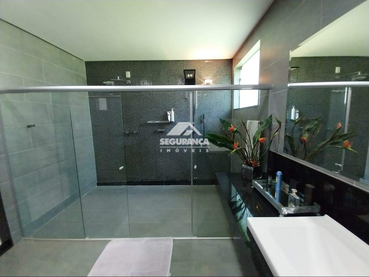 Casa para aluguel no CHACARAS BRAUNAS: BANHEIRO SUÍTE MASTER