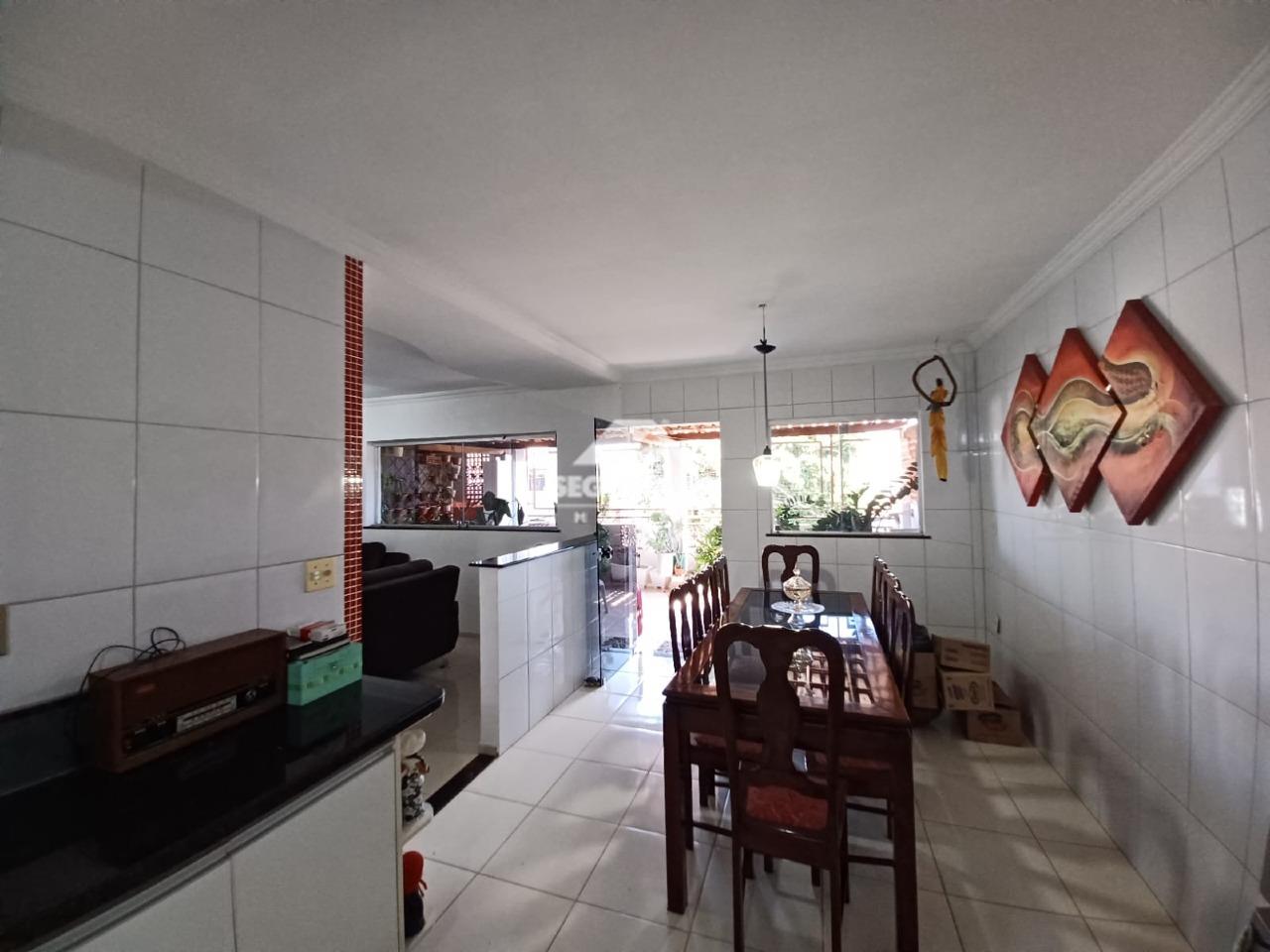 Casa à venda no VALE PASTORIL: