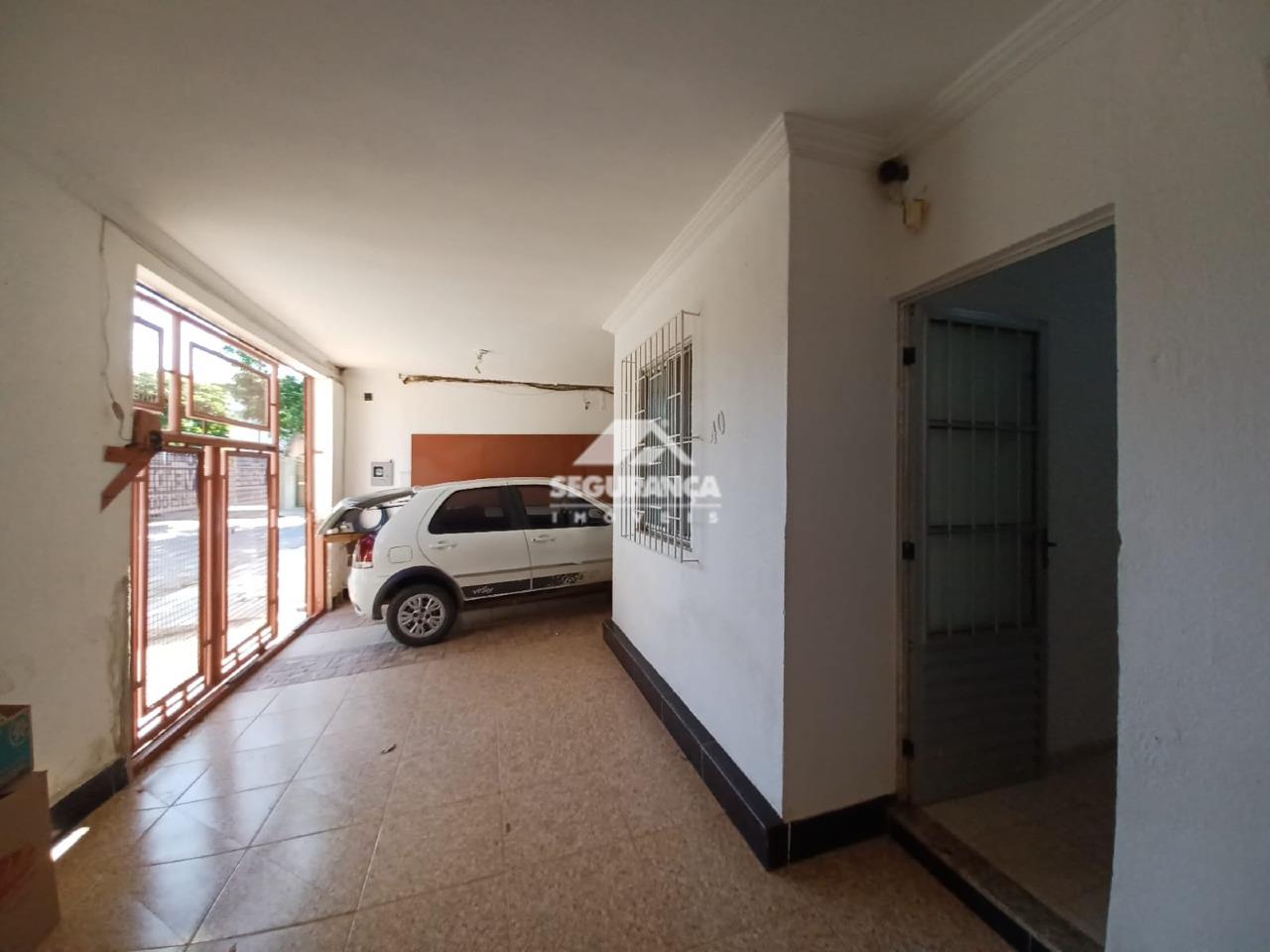 Casa à venda no VALE PASTORIL: 