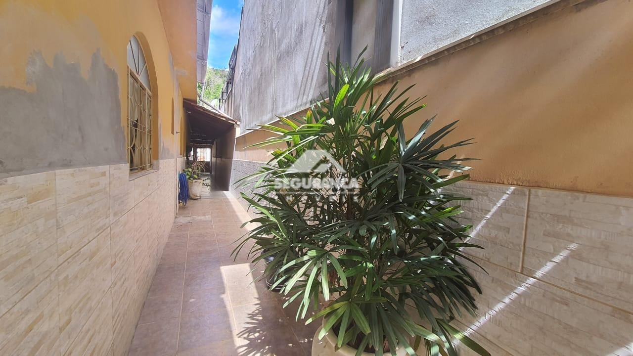 Casa à venda no SION: 