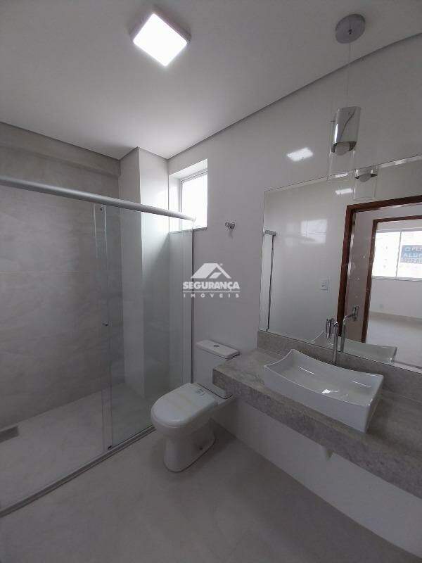 Apartamento para aluguel no Centro: BANHEIRO SOCIAL