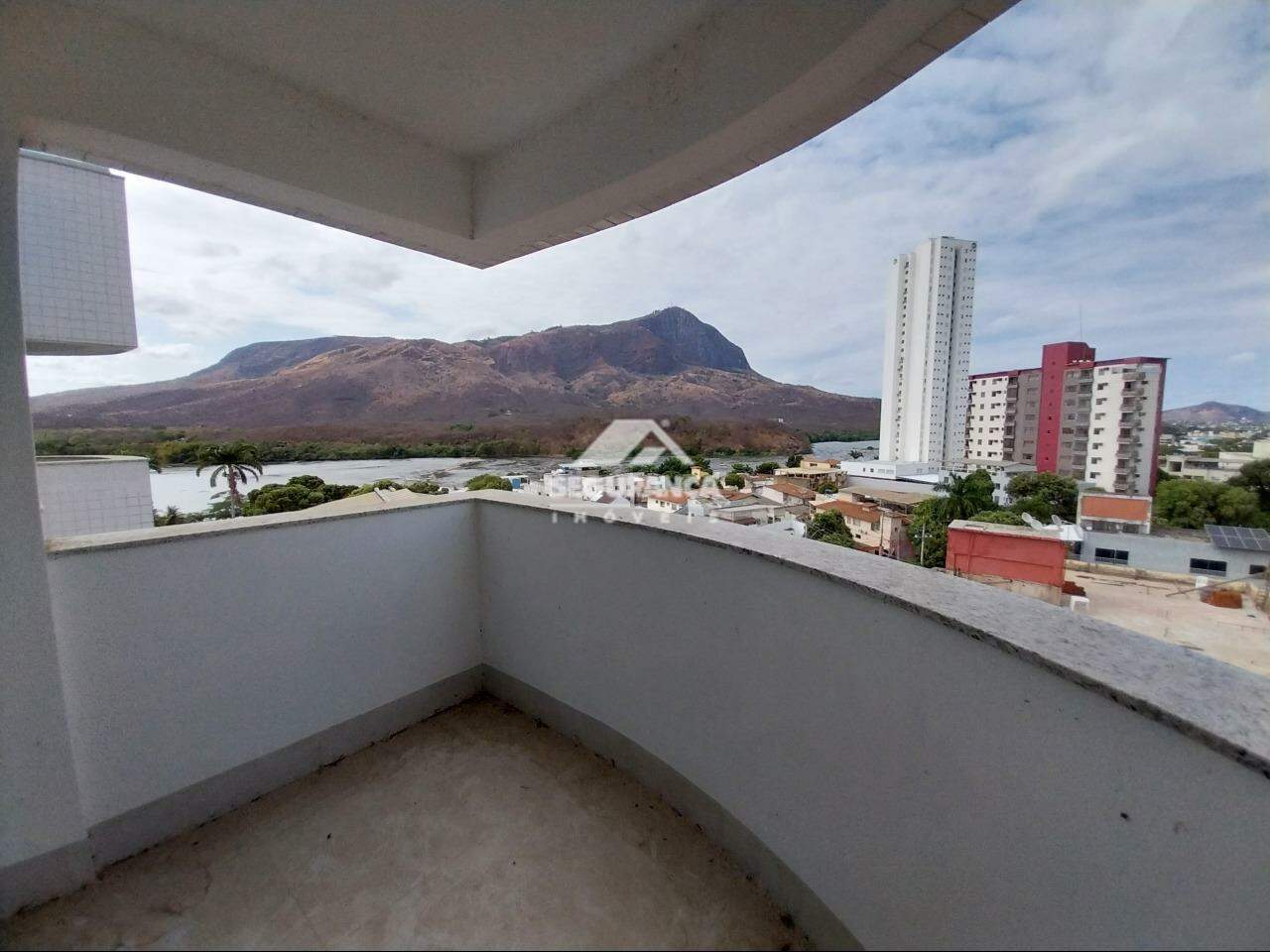 Apartamento para aluguel no Centro: SACADA DA COPA