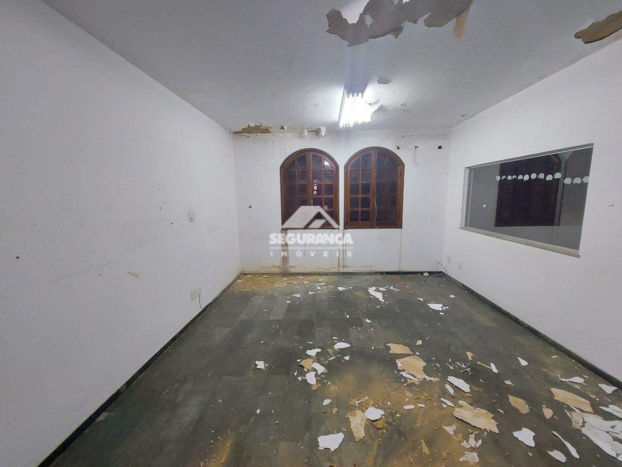 Casa para aluguel no Centro: SALA (3)