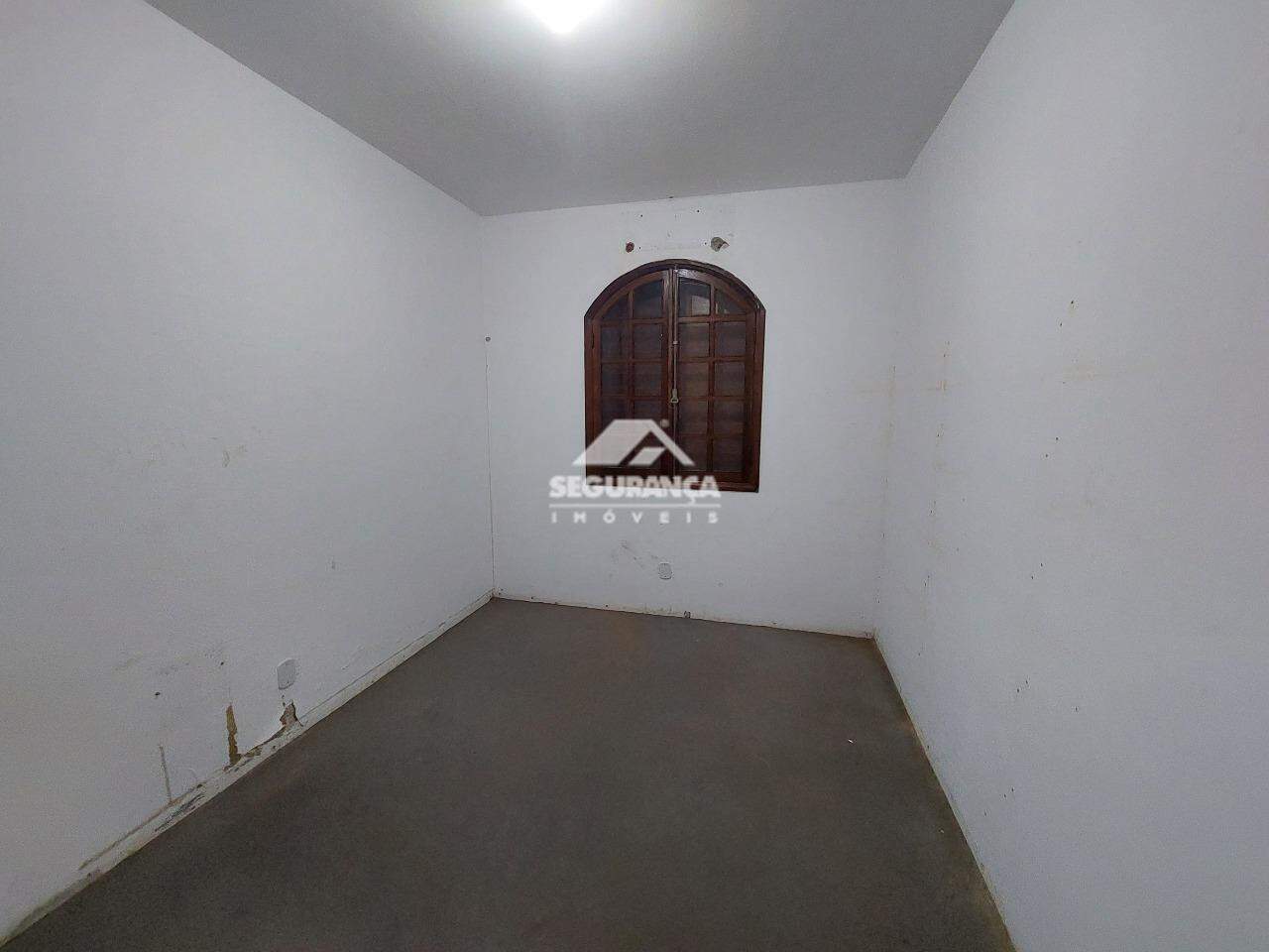 Casa para aluguel no Centro: QUARTO (2)