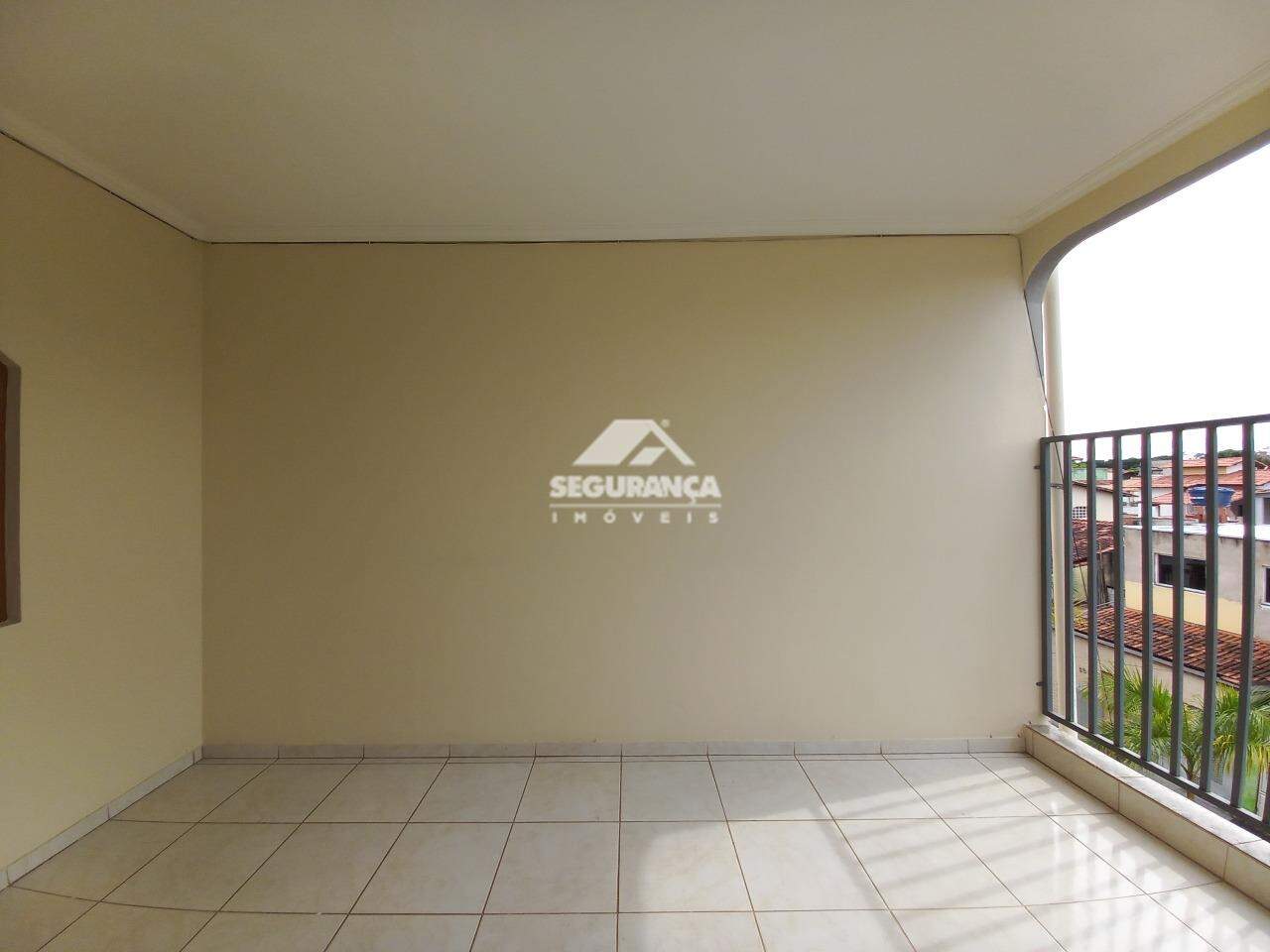 Apartamento para aluguel no VALE PASTORIL: VARANDA