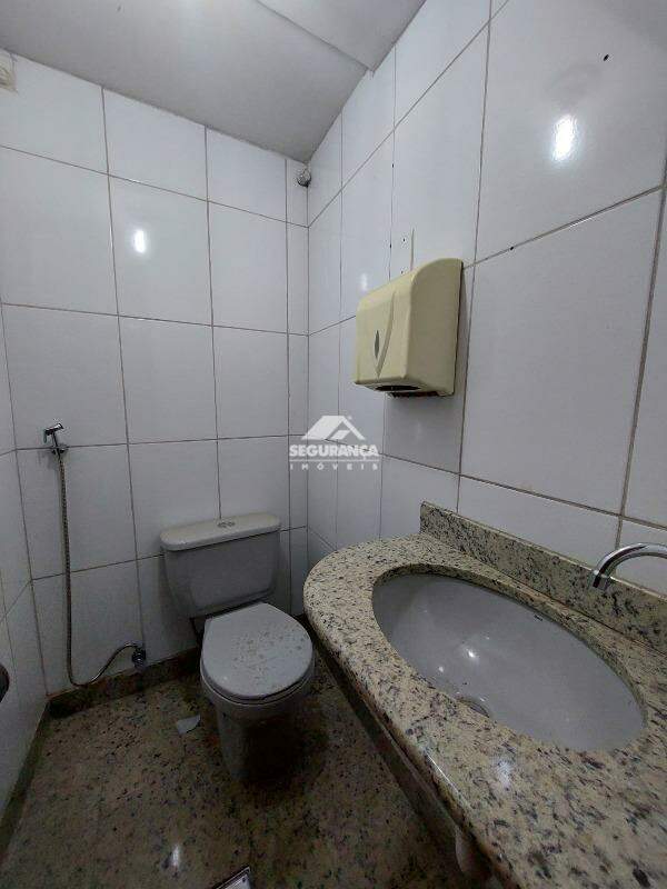 Loja para aluguel no Centro: BANHEIRO