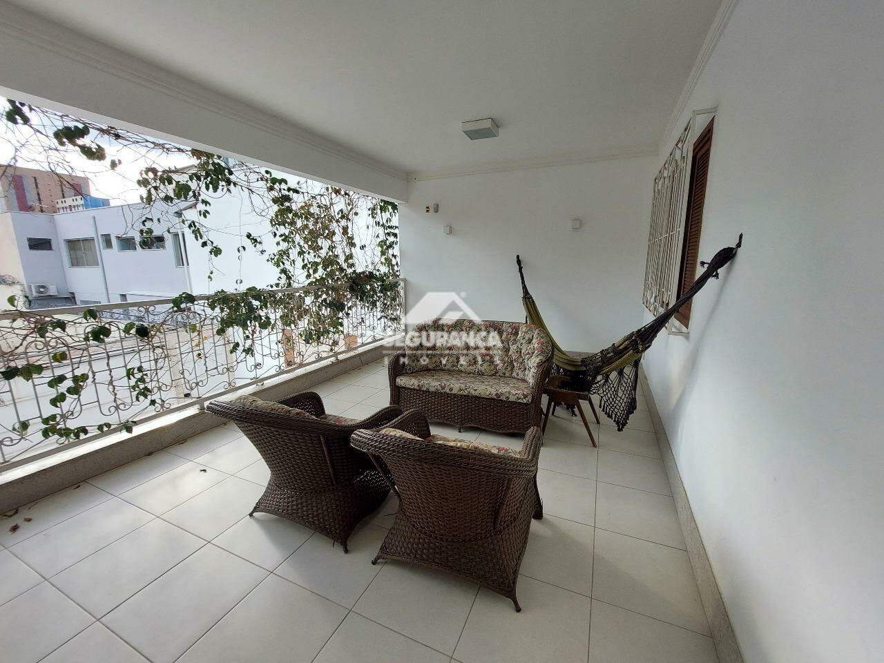 Casa para aluguel no Centro: VARANDA DA SALA DE TV