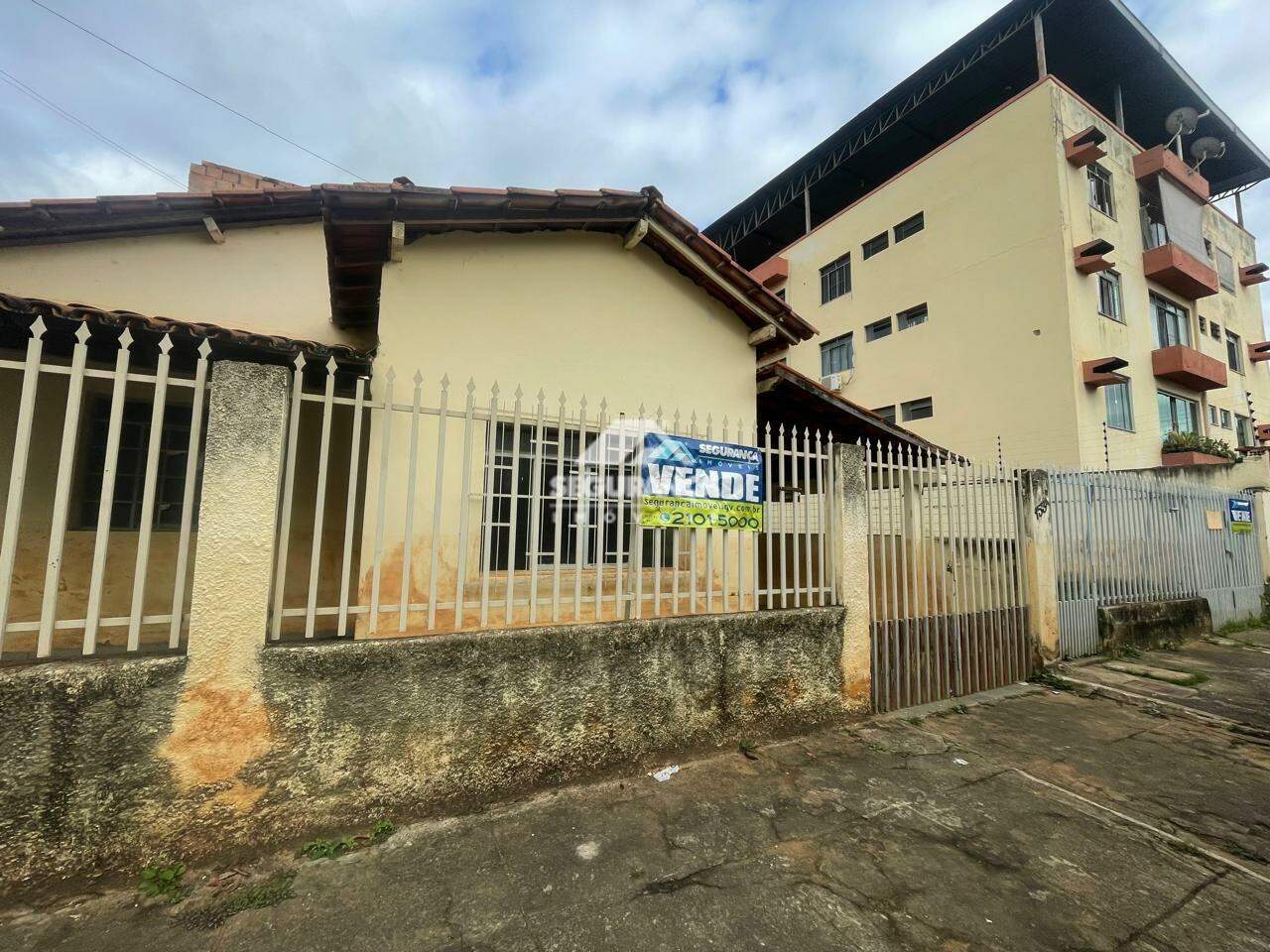 Casa à venda no São Pedro: 