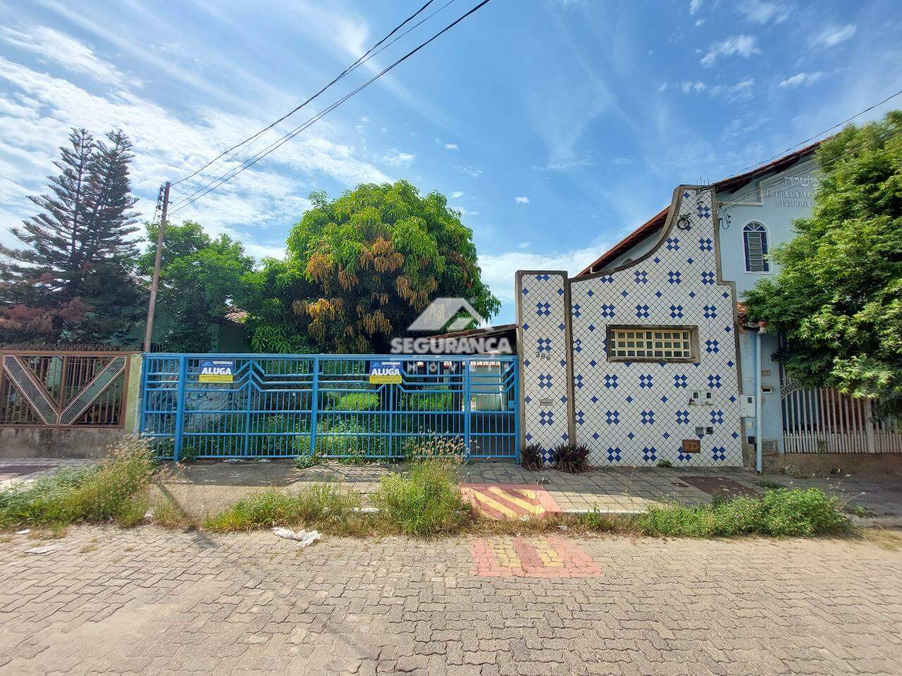 Casa para aluguel no Esperança: FACHADA