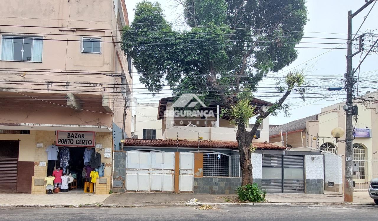 Casa à venda no São Pedro: FACHADA