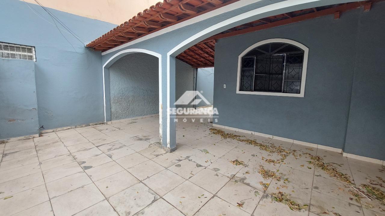 Casa à venda no São Pedro: VARANDA