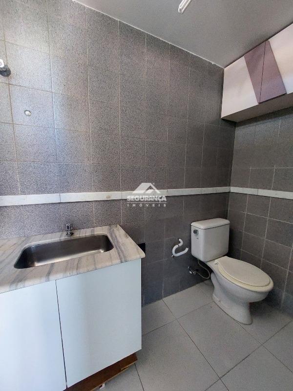 Sala para aluguel no Centro: BANHEIRO