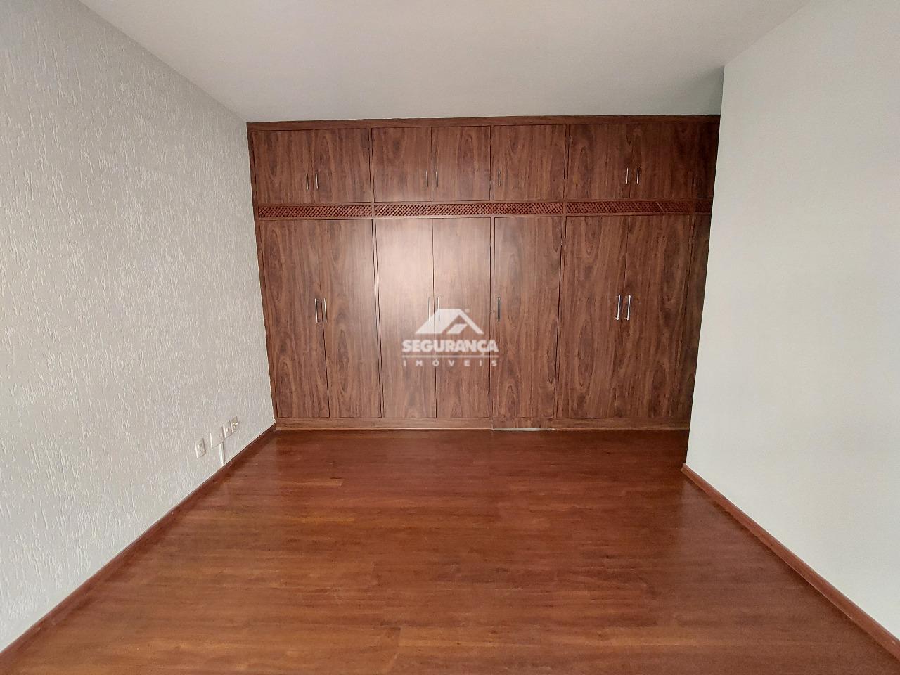 Apartamento à venda no Esplanada: QUARTO SUITE