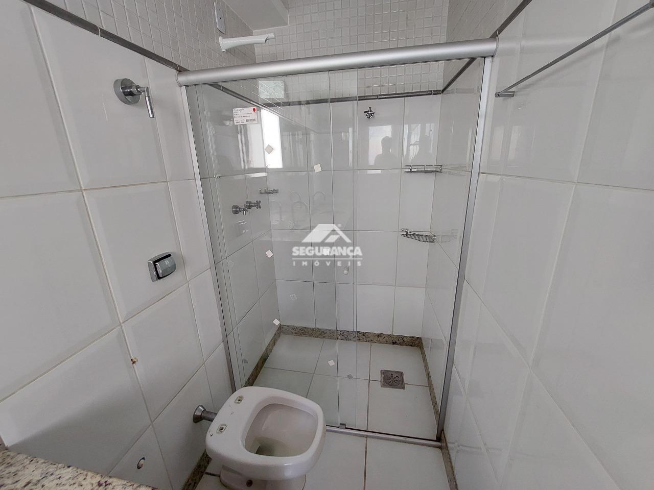 Apartamento à venda no Esplanada: BANHEIRO SUITE