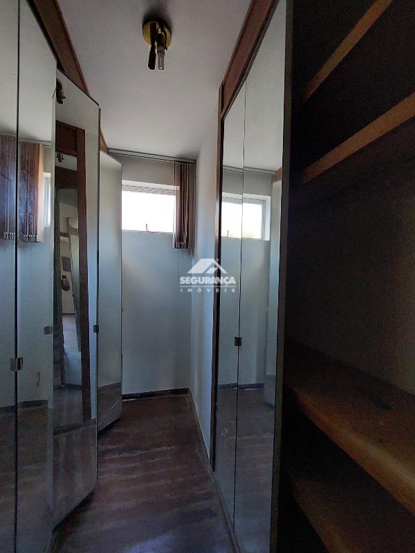 Apartamento para aluguel no Centro: CLOSET