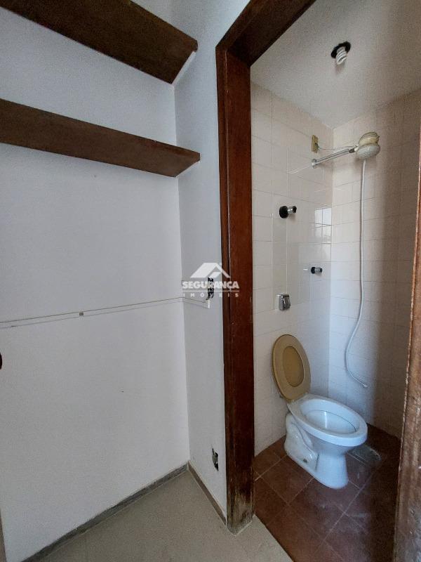 Apartamento para aluguel no Centro: DCE