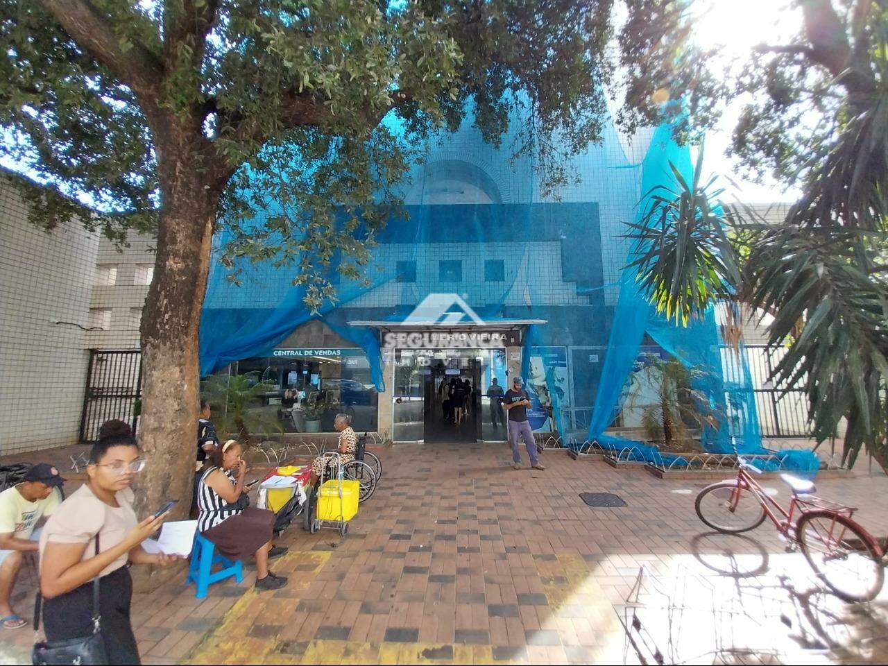 Garagem para aluguel no Centro: FACHADA