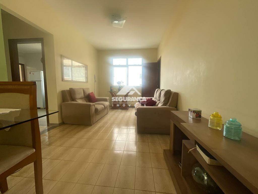 Casa à venda no Centro: 