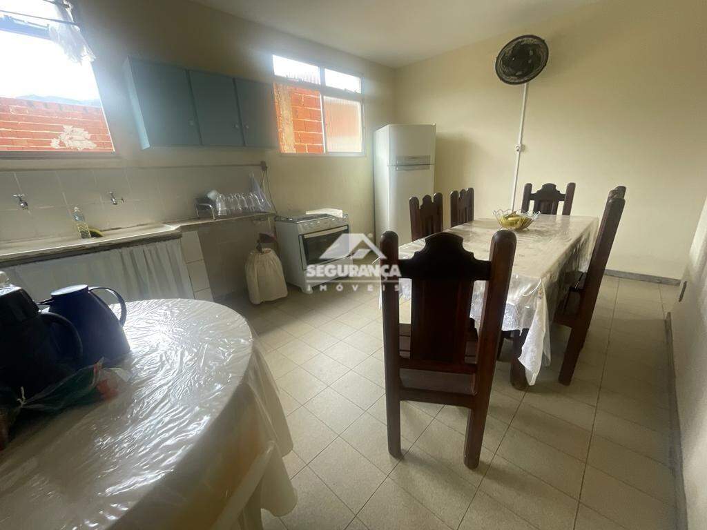 Casa à venda no Centro: