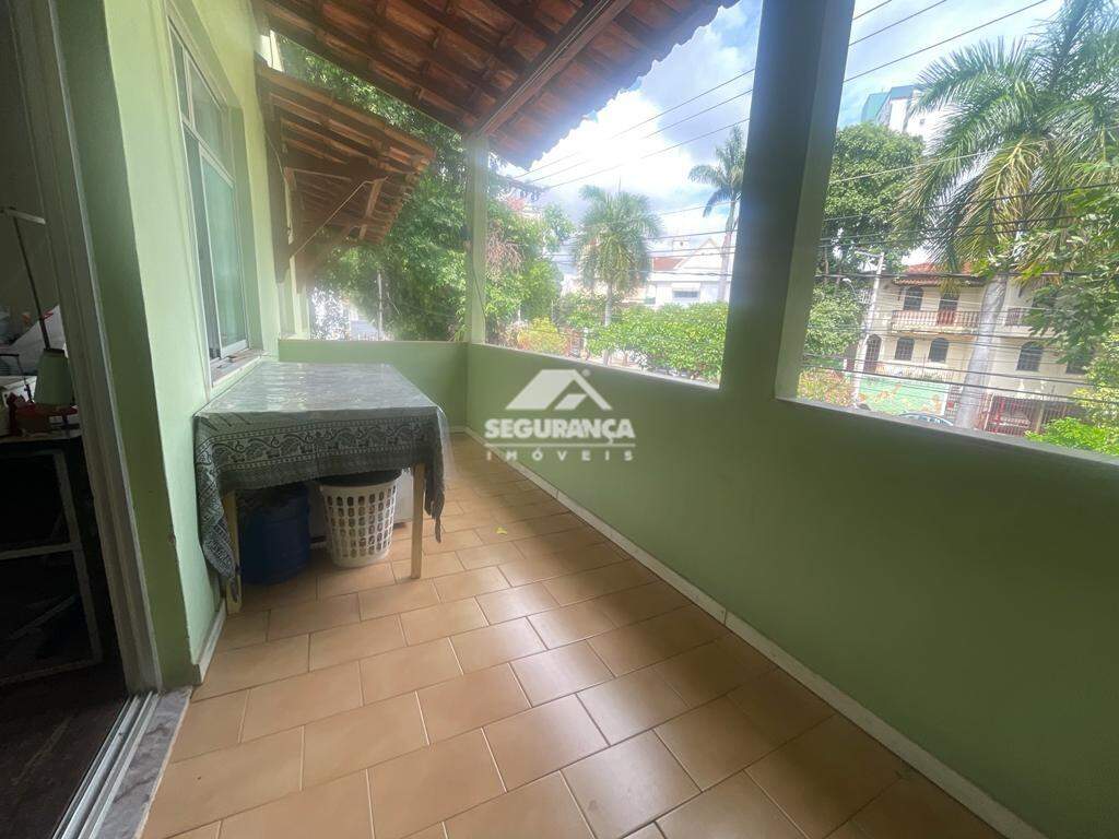 Casa à venda no Centro: