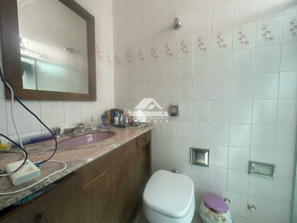 Casa à venda no Centro: