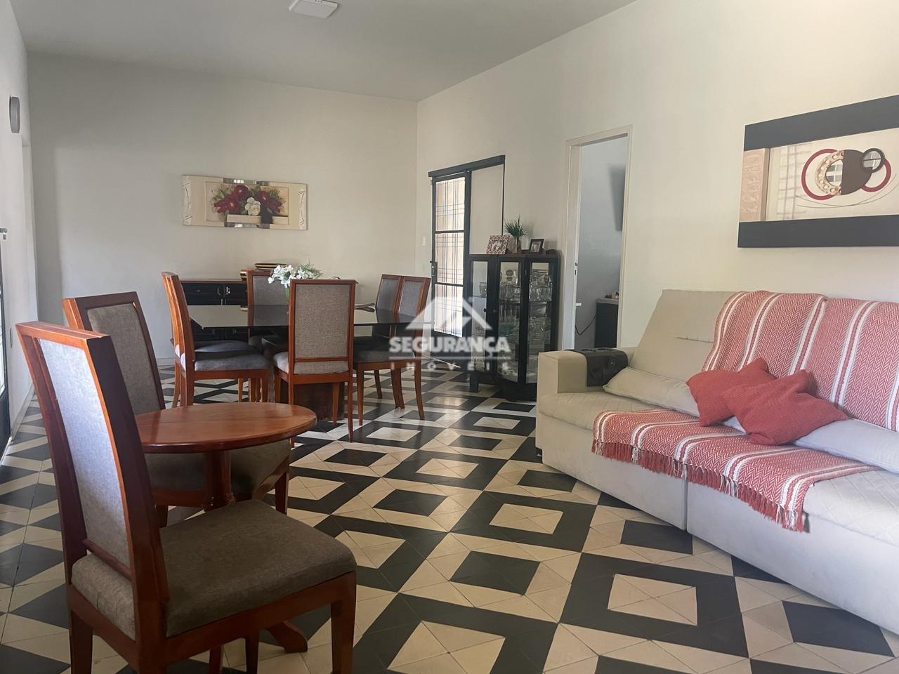 Casa à venda no VILA BRETAS: TERREO