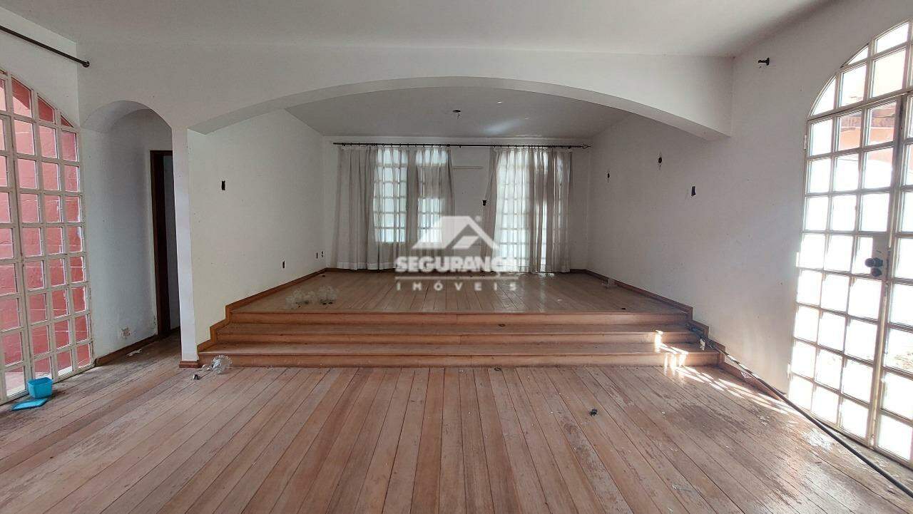 Casa comercial para aluguel no Esplanada: SALA