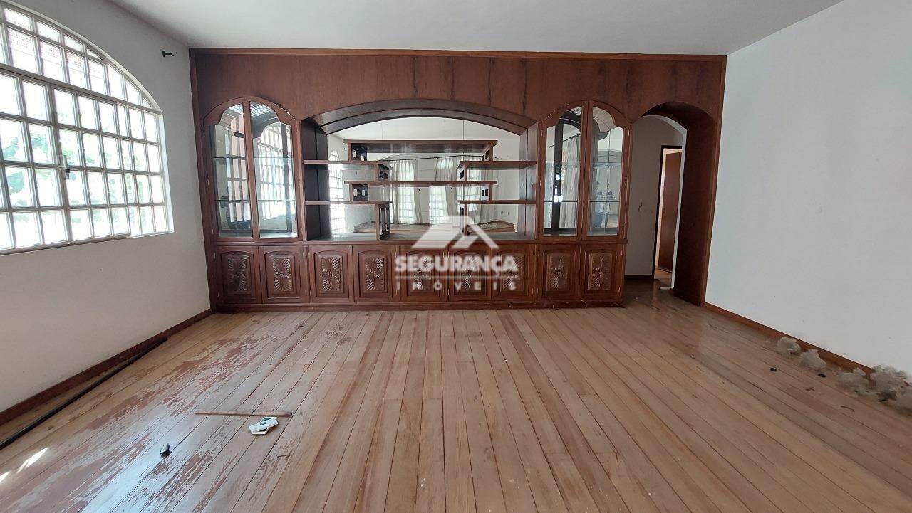 Casa comercial para aluguel no Esplanada: COPA
