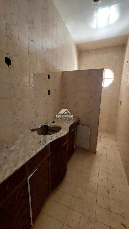 Casa comercial para aluguel no Esplanada: BANHEIRO SOCIAL