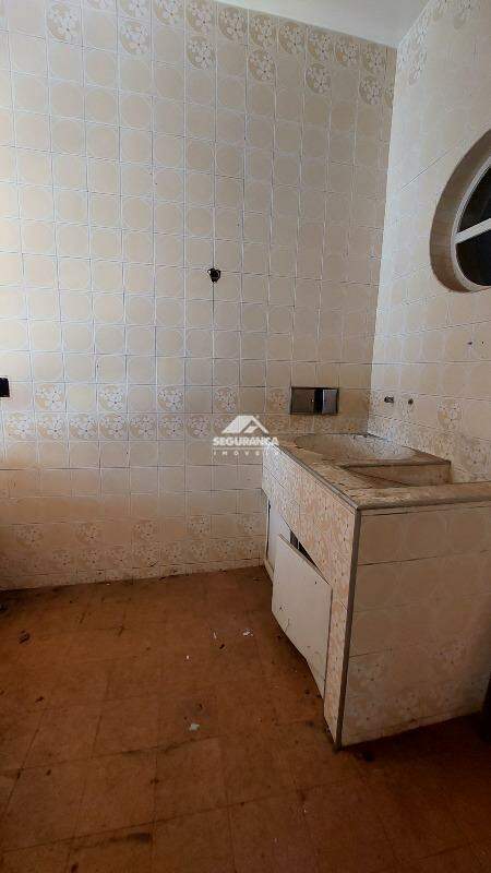 Casa comercial para aluguel no Esplanada: ÁREA DE SERVIÇO