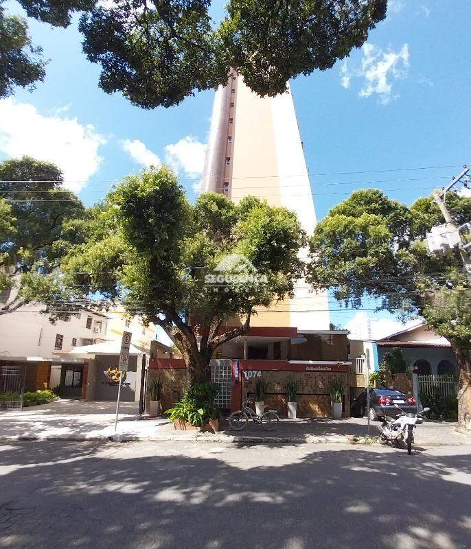 Apartamento à venda no Centro: FACHADA