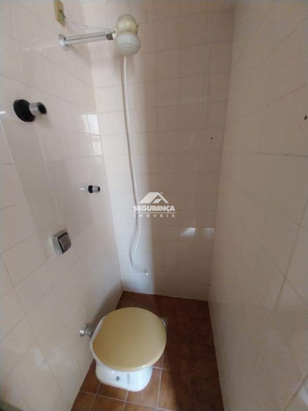 Apartamento à venda no Centro: BANHEIRO DE SERVIÇO