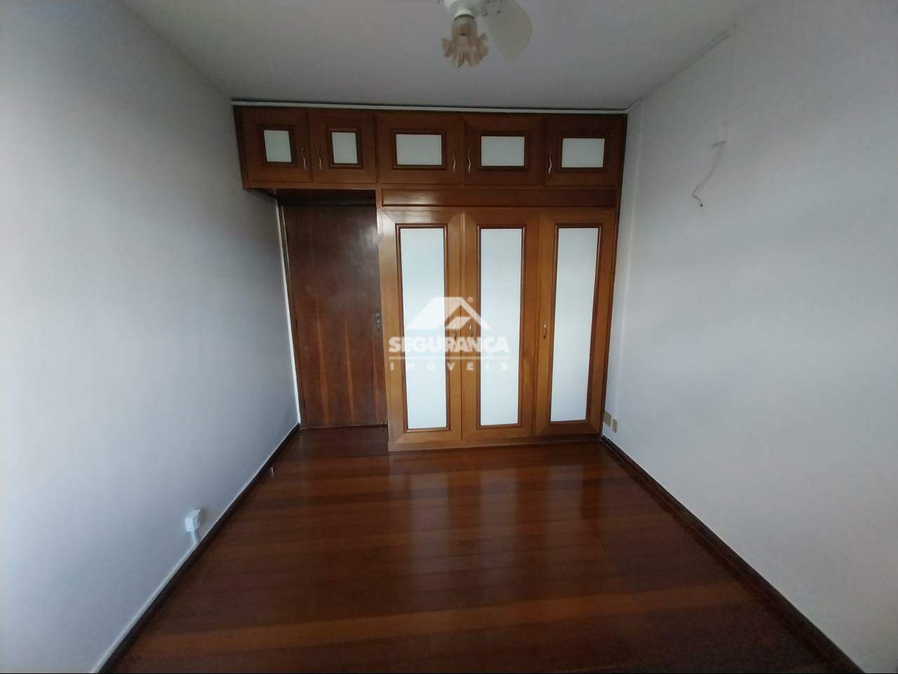 Apartamento à venda no Centro: QUARTO (2)