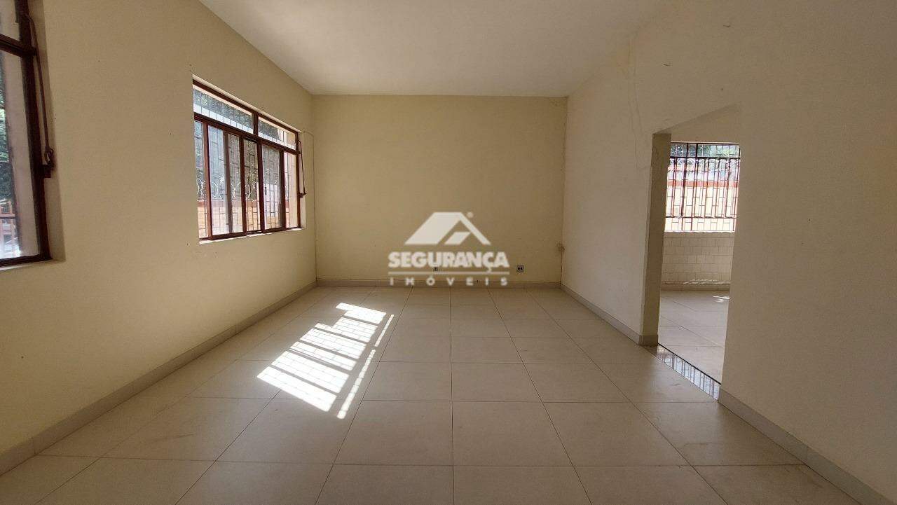 Casa comercial para aluguel no Centro: SALA