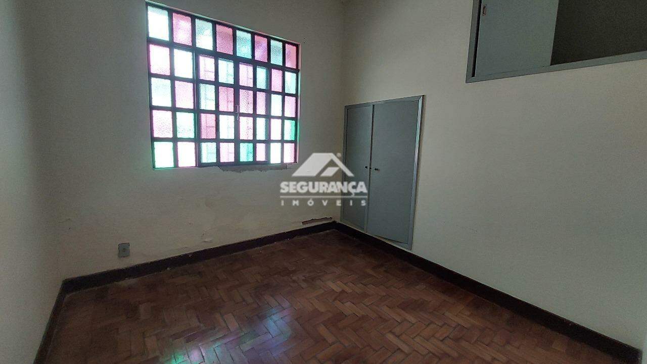 Casa comercial para aluguel no Centro: QUARTO (2)